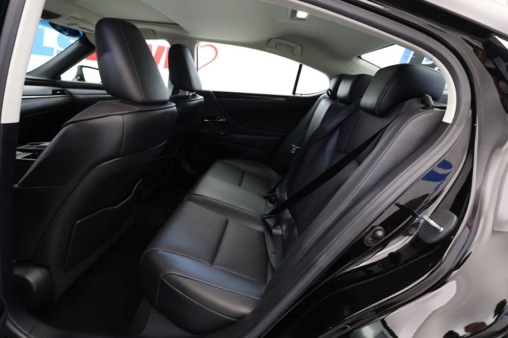 2020 Lexus ES 350 Base 4dr Sedan, Black, Mileage: 91,799 - photo 13
