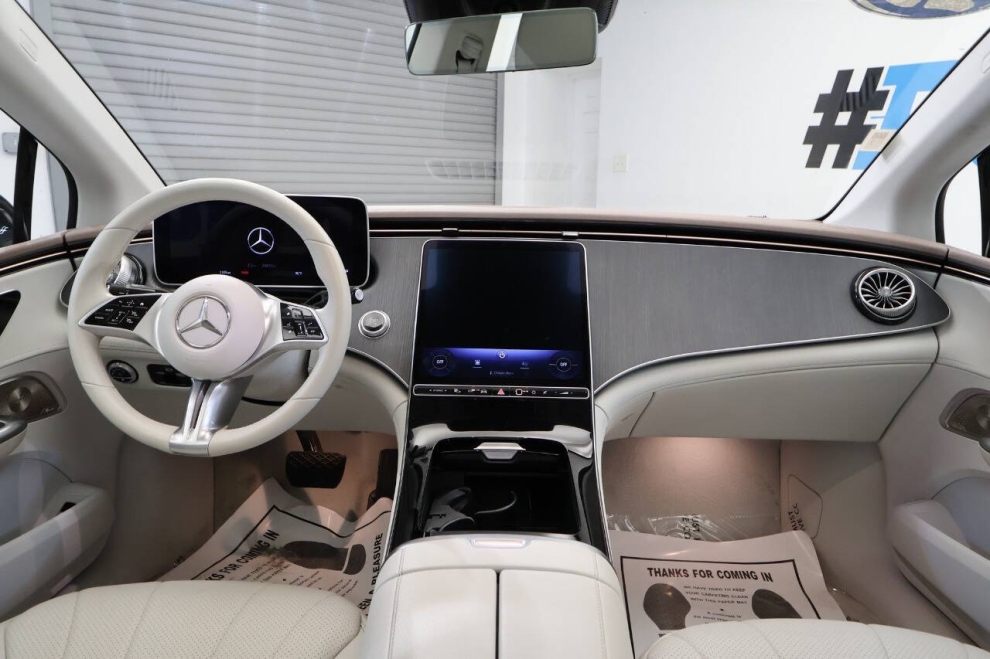 2023 Mercedes-Benz EQE EQE 350 4MATIC AWD 4dr SUV, Black, Mileage: 32,999 - photo 20