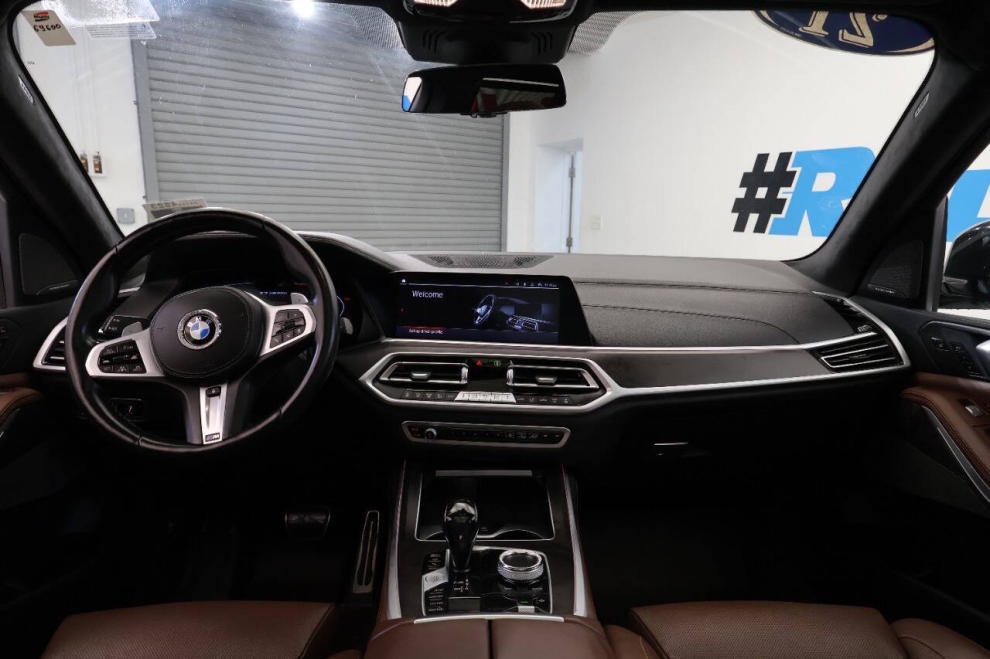 2021 BMW X7 M50i AWD 4dr Sports Activity Vehicle, White, Mileage: 67,983 - photo 22