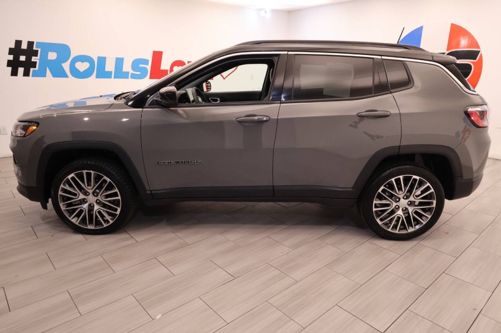 2023 Jeep Compass High Altitude 4x4 4dr SUV, Gray, Mileage: 13,409 - photo 1