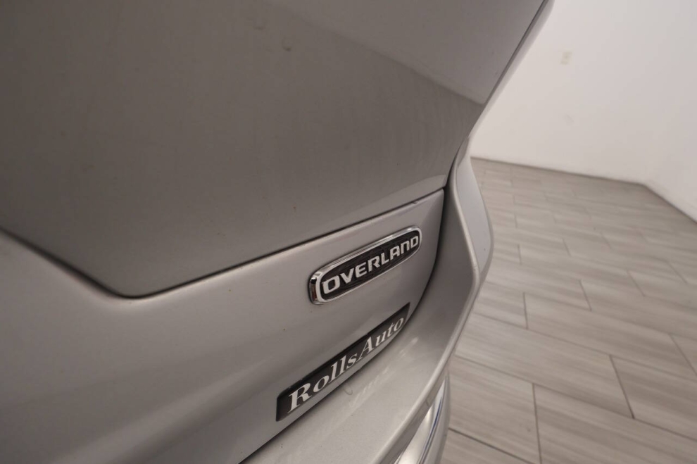 2023 Jeep Grand Cherokee L Overland 4x4 4dr SUV, Silver, Mileage: 55,107 - photo 36