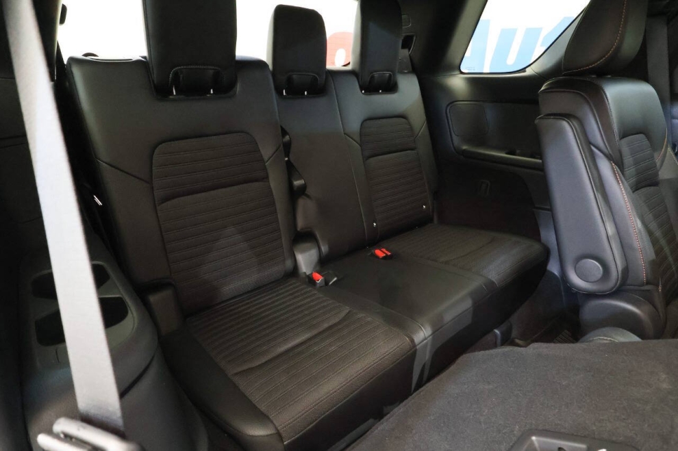 2023 Nissan Pathfinder Rock Creek AWD 4dr SUV, White, Mileage: 52,273 - photo 20