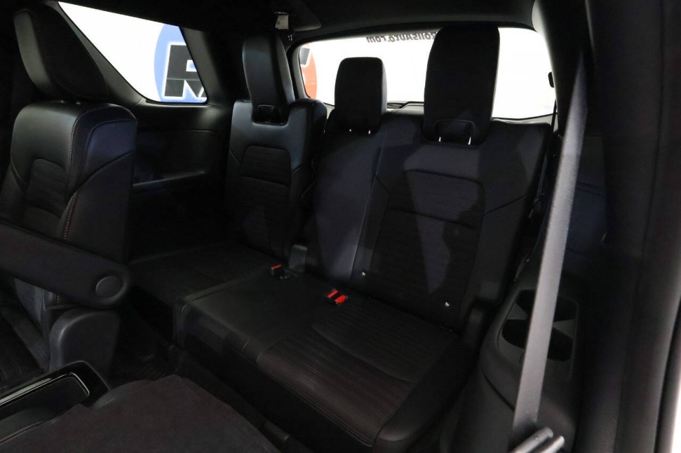 2023 Nissan Pathfinder Rock Creek AWD 4dr SUV, White, Mileage: 52,273 - photo 21