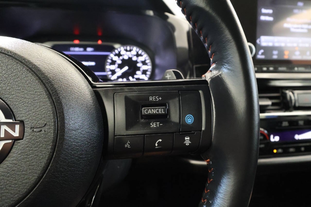 2023 Nissan Pathfinder Rock Creek AWD 4dr SUV, White, Mileage: 52,273 - photo 29
