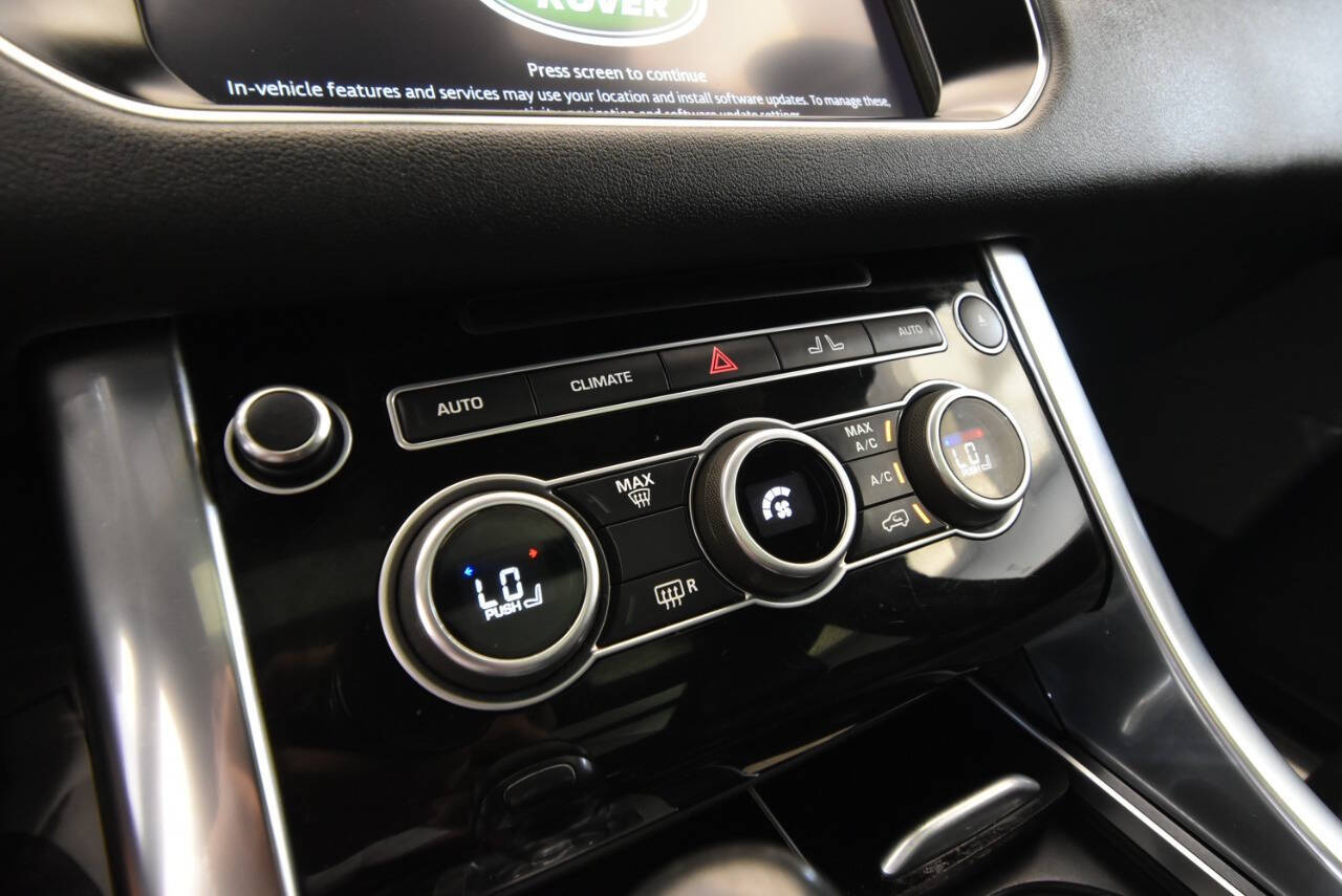 2017 Land Rover Range Rover Sport HSE photo 22
