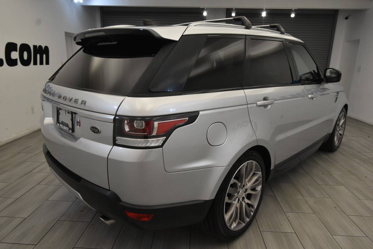 2017 Land Rover Range Rover Sport HSE photo 5