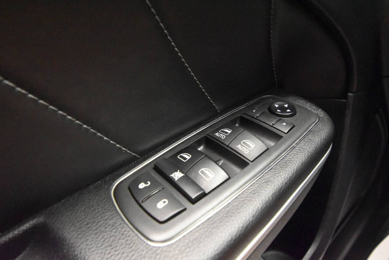 2021 Dodge Charger Scat Pack photo 30