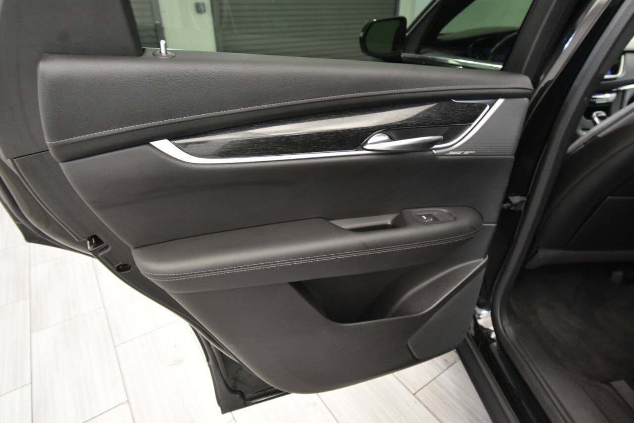 2021 Cadillac XT5 Premium Luxury photo 14
