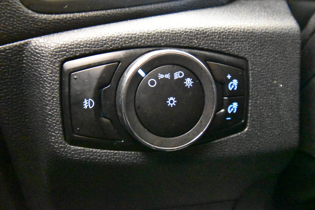2022 Ford EcoSport SES photo 27