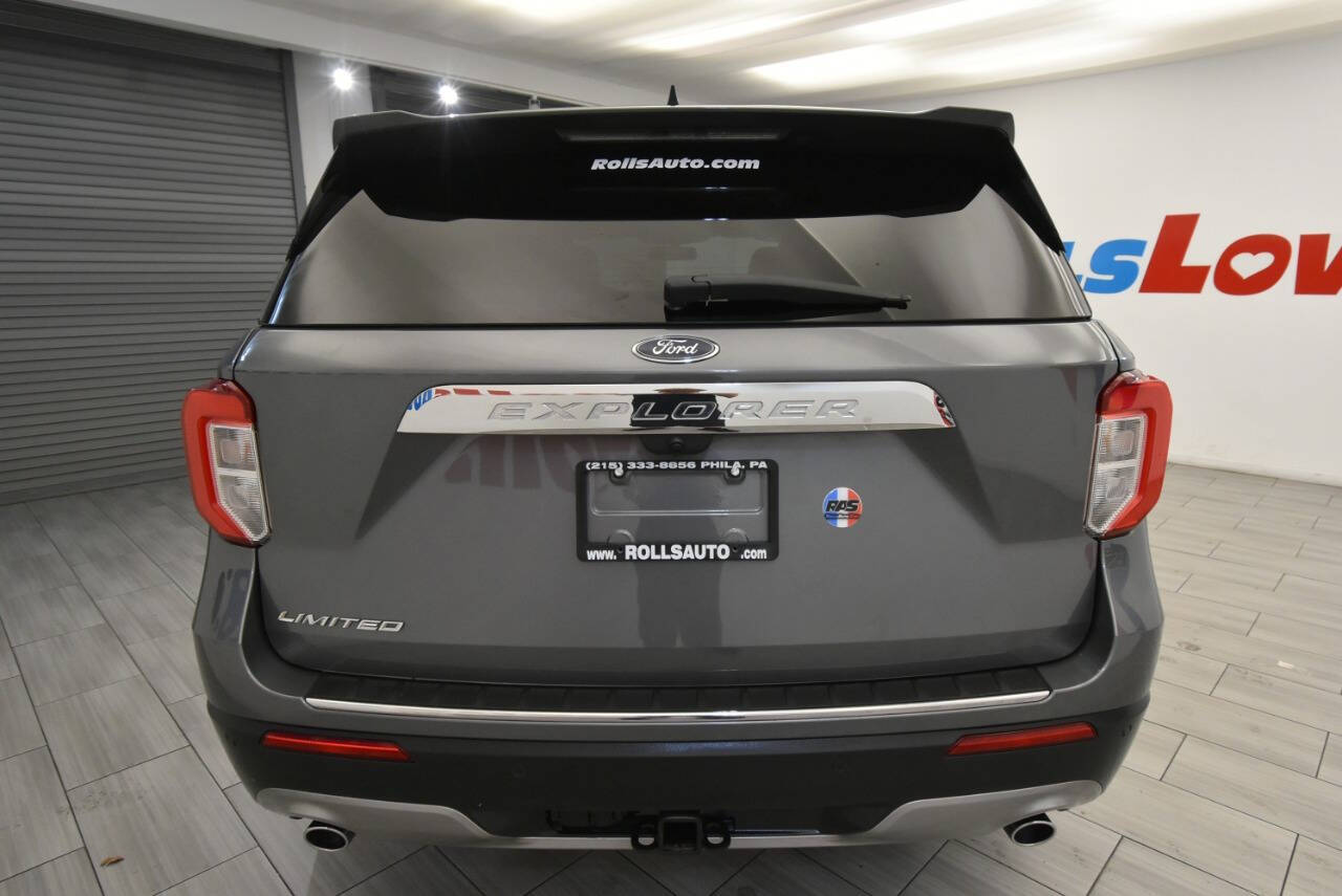 2022 Ford Explorer Limited photo 4