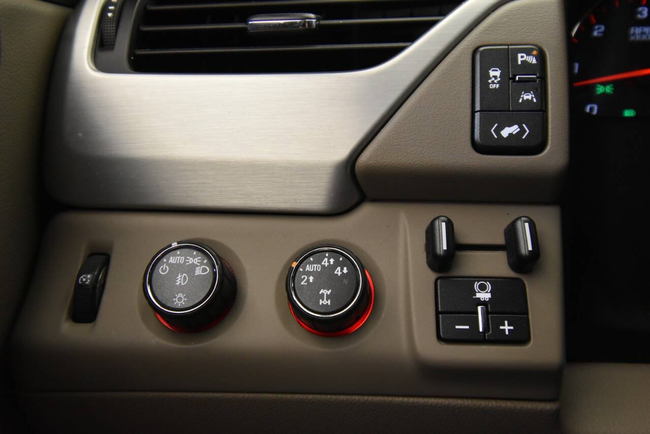 2016 Gmc Yukon SLT photo 25