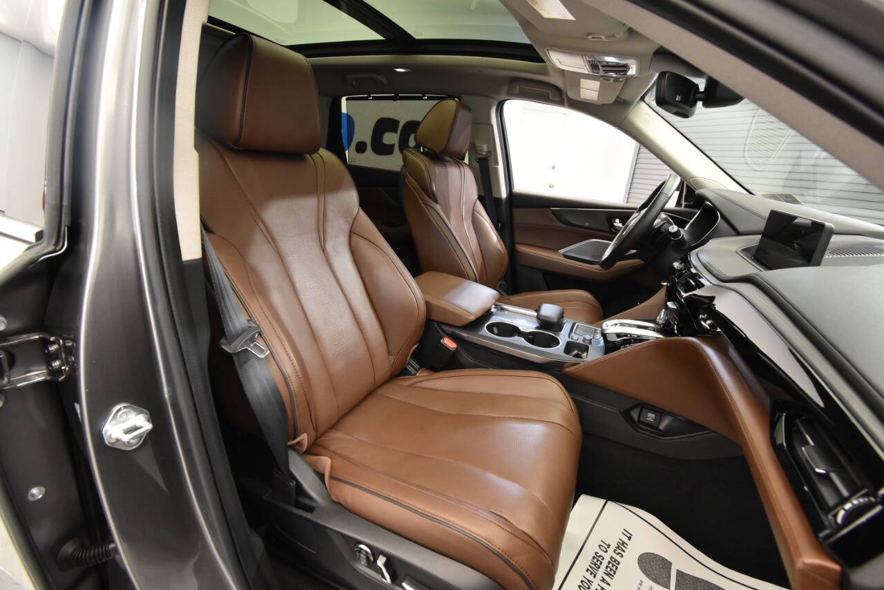 2022 Acura MDX Advance photo 17