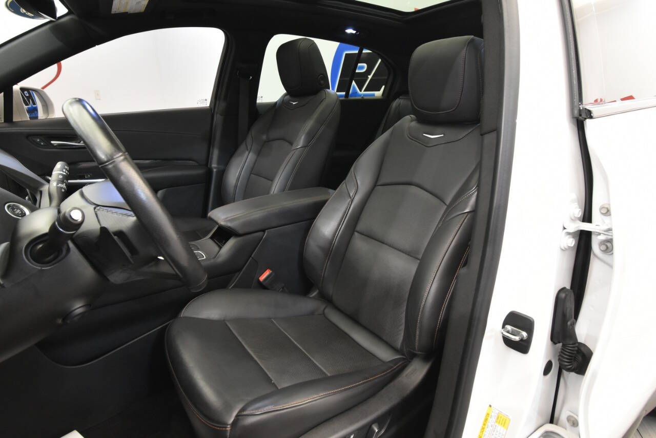 2019 Cadillac XT4 Sport photo 11