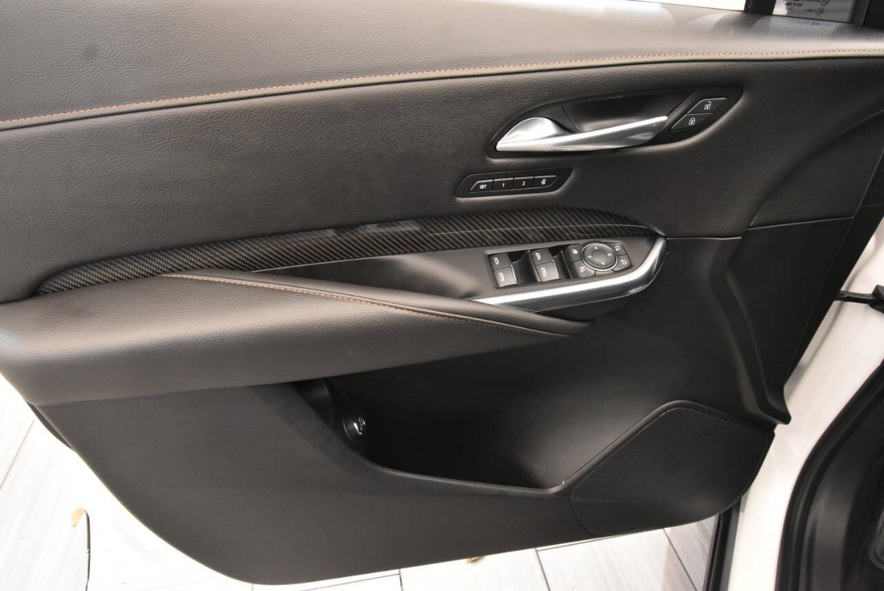 2019 Cadillac XT4 Sport photo 13