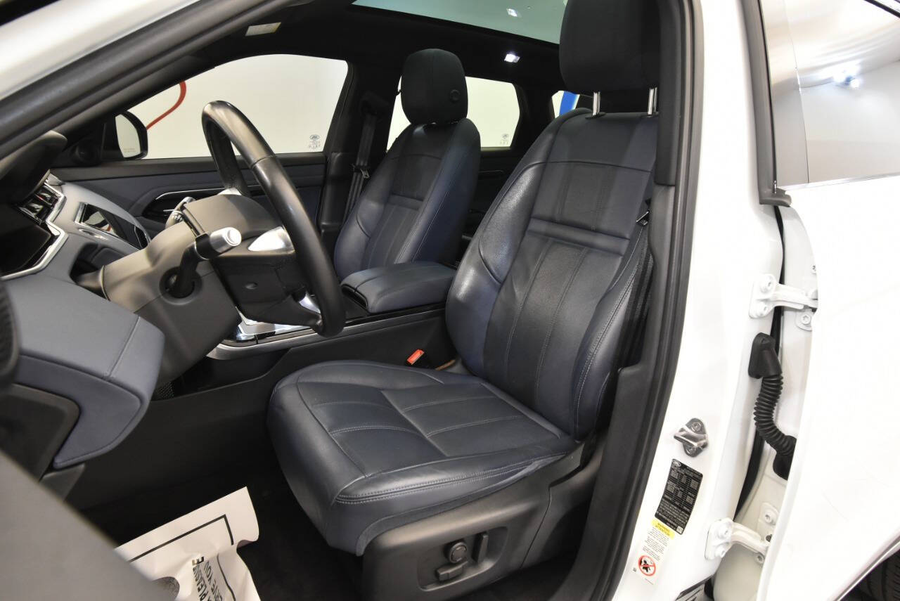 2020 Land Rover Range Rover Evoque SE photo 10