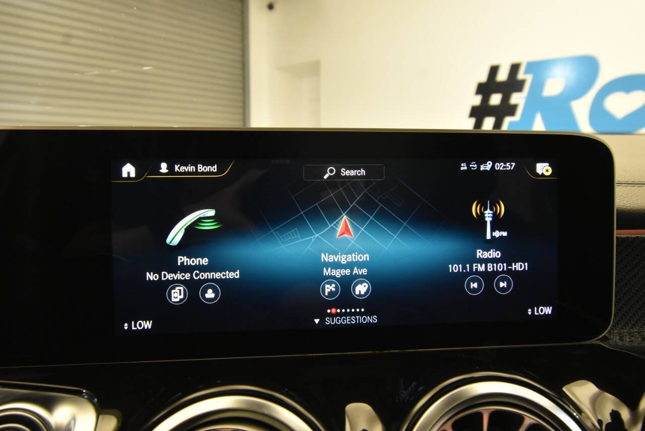2021 Mercedes Benz GLB AMG 35 photo 21