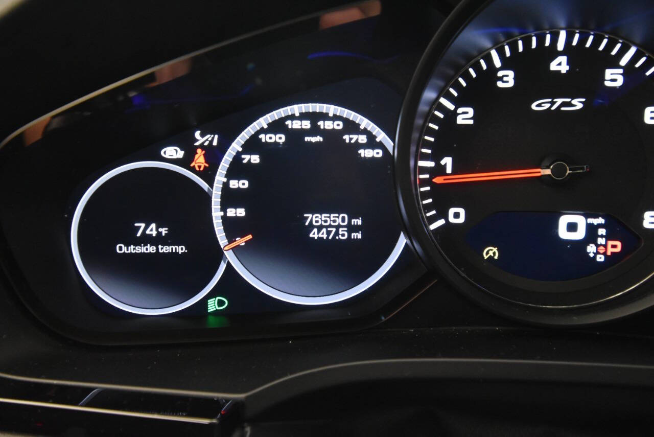 2021 Porsche Cayenne GTS photo 23