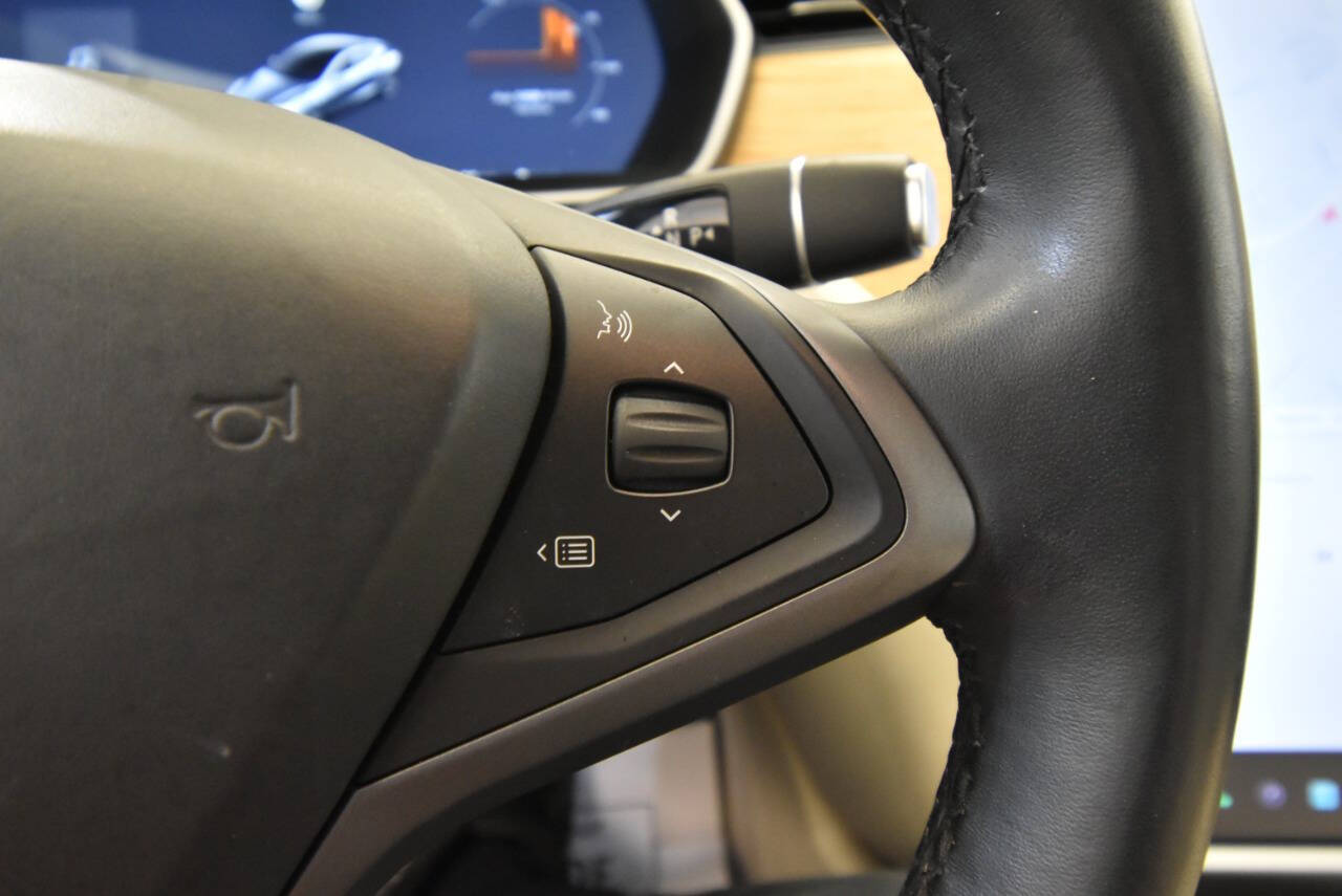 2018 Tesla Model S 75D photo 22