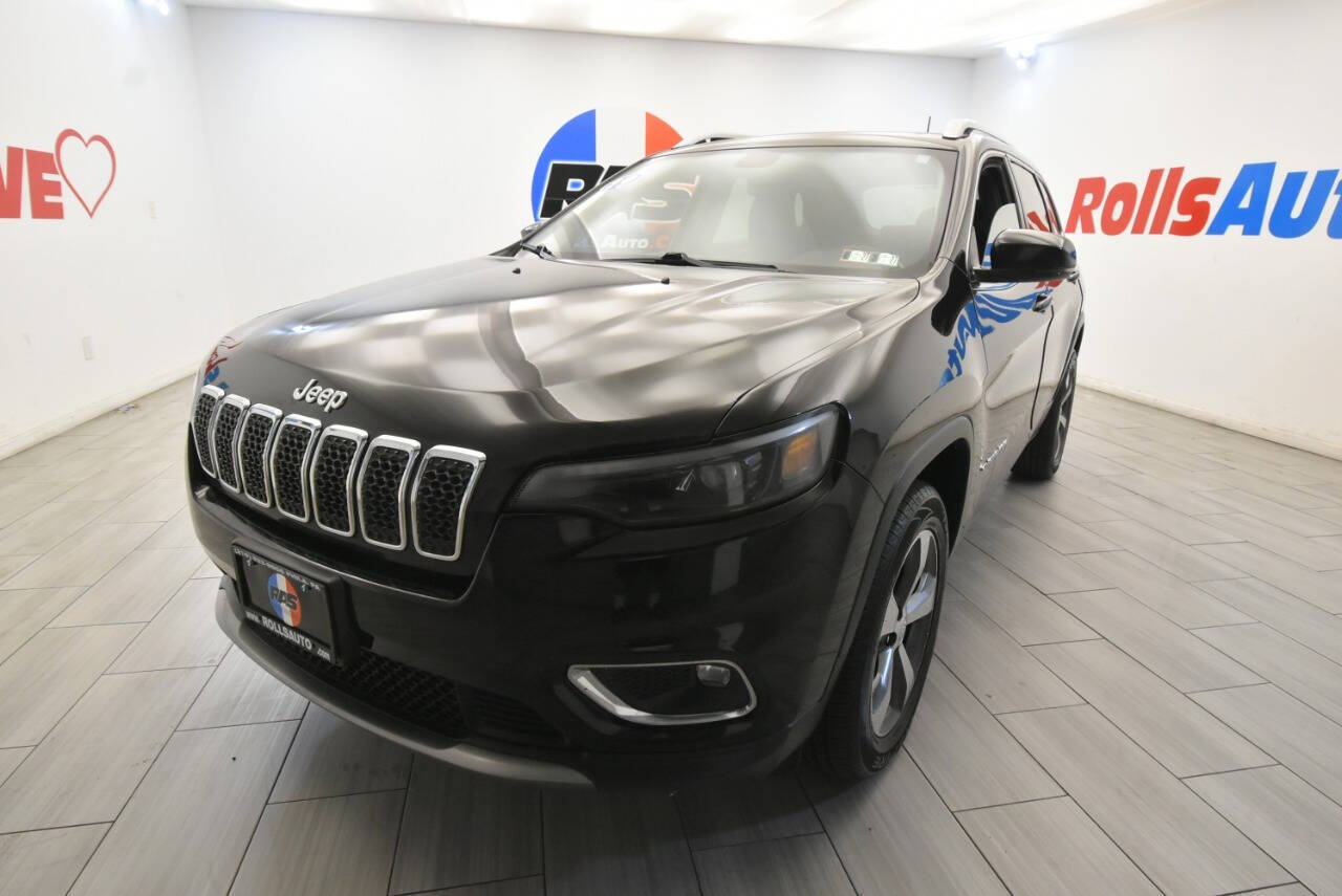 2019 Jeep Cherokee Limited 4X4's photo