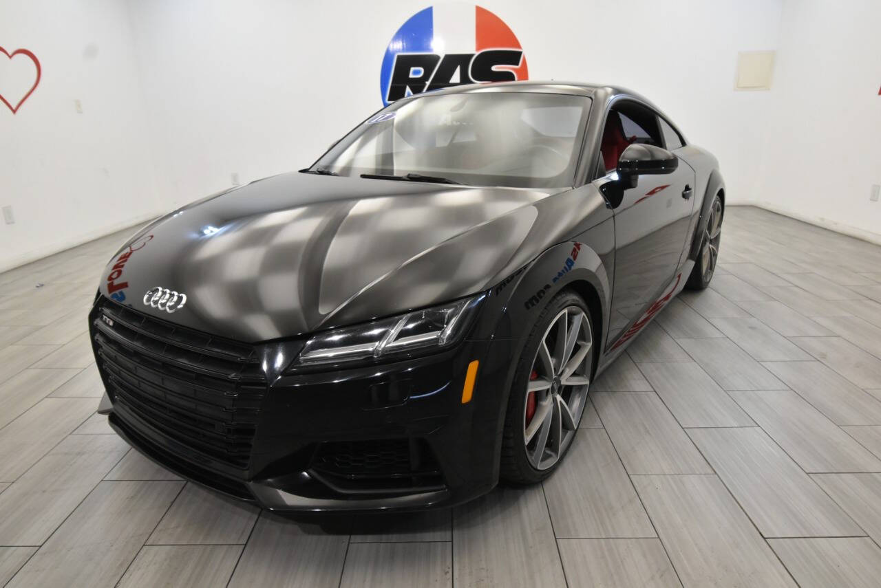 2017 Audi TTS 2.0T quattro S tronic's photo