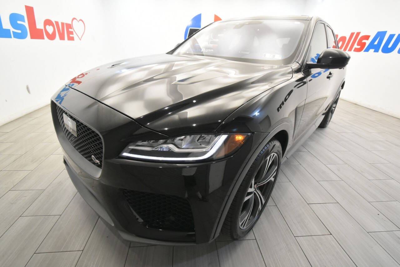 2019 Jaguar F-PACE SVR AWD's photo