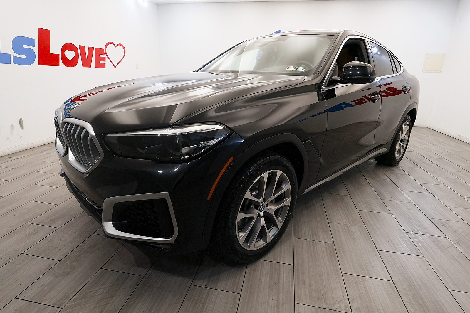2021 BMW X6