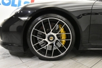 2018 Porsche 911 Turbo S AWD 2dr Convertible - photothumb 10