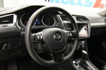 2021 Volkswagen Tiguan SE 4Motion AWD 4dr SUV - photothumb 12