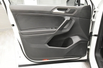 2021 Volkswagen Tiguan SE 4Motion AWD 4dr SUV - photothumb 24