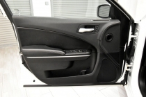 2021 Dodge Charger SXT 4dr Sedan - photothumb 15