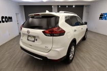2018 Nissan Rogue SV 4dr Crossover - photothumb 4