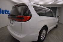 2022 Chrysler Pacifica Touring L 4dr Mini Van - photothumb 4