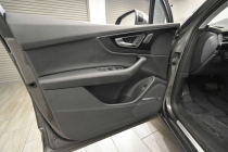 2019 Audi Q7 quattro Prestige 55 TFSI AWD 4dr SUV - photothumb 12