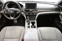 2019 Honda Accord LX 4dr Sedan - photothumb 20