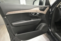2021 Volvo XC90 T6 Inscription 6 Passenger AWD 4dr SUV - photothumb 12