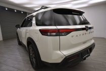 2022 Nissan Pathfinder SV AWD 4dr SUV - photothumb 2