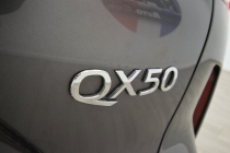 2020 Infiniti QX50 Essential AWD 4dr Crossover - photothumb 40