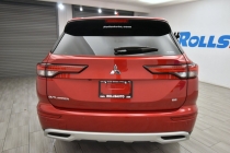 2024 Mitsubishi Outlander SE AWD 4dr SUV - photothumb 3