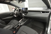 2022 Toyota Corolla Hatchback SE Nightshade Edition 4dr Hatchback - photothumb 15