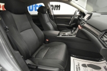 2019 Honda Accord LX 4dr Sedan - photothumb 16