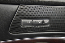 2016 Infiniti Q70L 3.7 AWD 4dr Sedan - photothumb 23