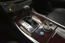 2016 Infiniti Q70L 3.7 AWD 4dr Sedan - photothumb 27