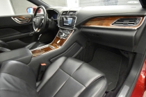 2018 Lincoln Continental Reserve AWD 4dr Sedan - photothumb 15