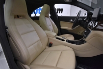 2018 Mercedes-Benz CLA CLA 250 4MATIC AWD 4dr Coupe - photothumb 16