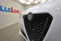 2018 Alfa Romeo Stelvio Sport AWD 4dr Crossover - photothumb 45