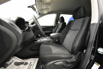 2020 Nissan Pathfinder S 4x4 4dr SUV - photothumb 11