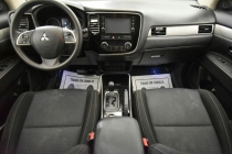 2018 Mitsubishi Outlander ES AWD 4dr SUV - photothumb 22