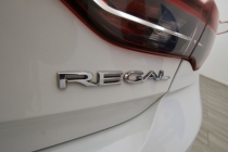2018 Buick Regal Sportback Preferred 4dr Sportback - photothumb 36