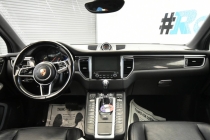 2017 Porsche Macan GTS AWD 4dr SUV - photothumb 17