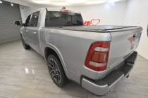 2019 RAM 1500 Laramie 4x4 4dr Crew Cab 5.6 ft. SB Pickup - photothumb 2